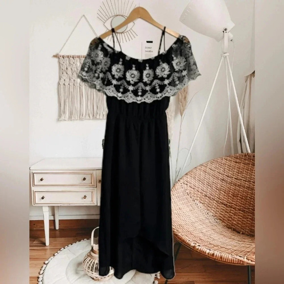 Three Pink Hearts Small Black Maxi Romper Dress Embroidered Fairy Whimsigoth - Picture 4 of 13